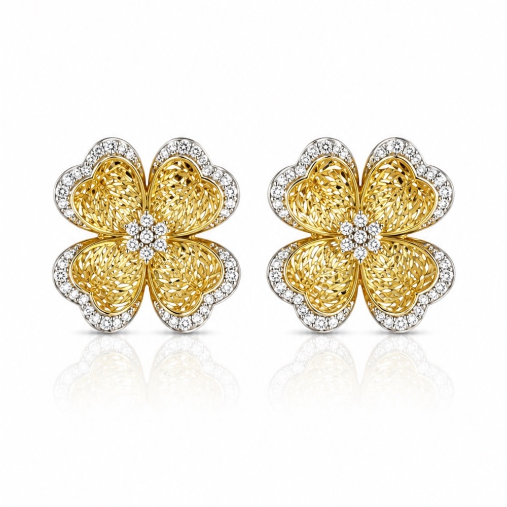 High Quality Gold Four-Leaf Flower Stud Earrings with Zirconia